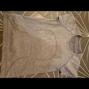 Lululemon grey heather swiftly tech size 4